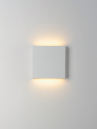 Brik LED Outdoor Wall Sconce (E23212-WT)