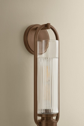 Binnewater One Light Wall Sconce (4161-HB)