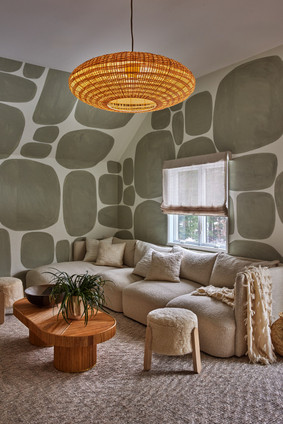 Erin One Light Pendant (H1118701L-AGB)