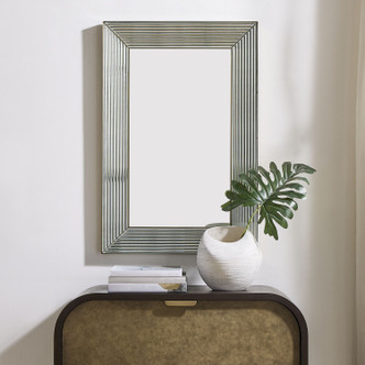 Illuminate Mirror (08307)