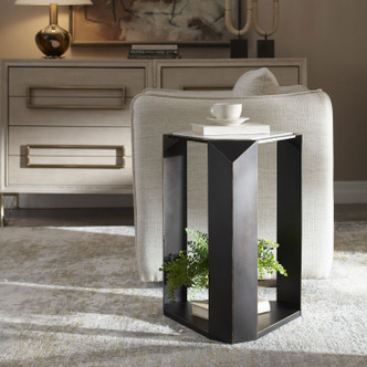 Keenan Accent Table (50347)