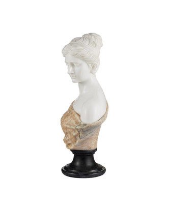 Thea Sculpture (1200-1165)