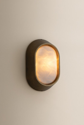 Allerton One Light Wall Sconce (2971-PBR)