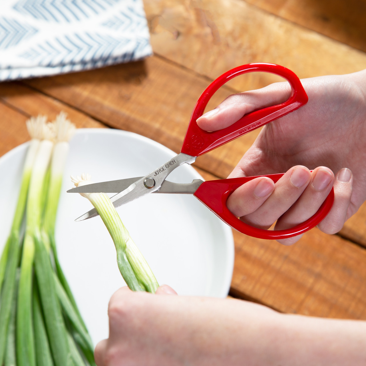 Joyce Chen Original Unlimited Kitchen Scissors | Red