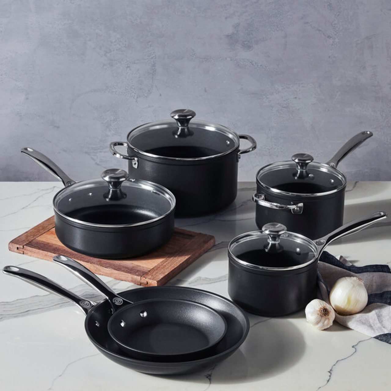 Le Creuset Toughened Nonstick Pro 3.5 qt. Saute Pan & Glass Lid