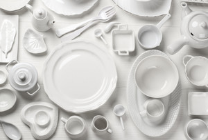 How to Choose Dinnerware for Your Vacation Rentals: A Buying Guide for Professional Property Managers
