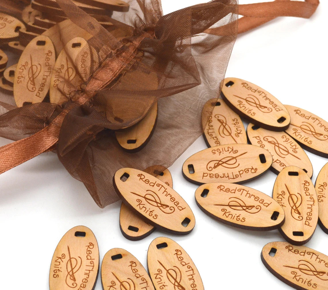 ウッドタグスティック　　ともなさん 50 Product Tags - 0.5 x 1.2 Inches - laser cut and engraved