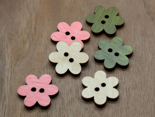 Flower shaped buttons - set of 10 buttons