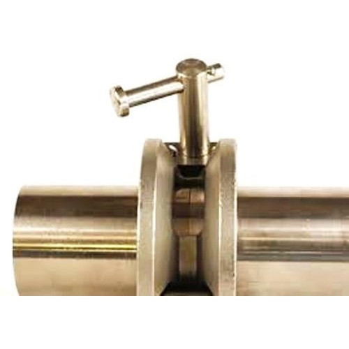 Close, Align and Tighten Clamp