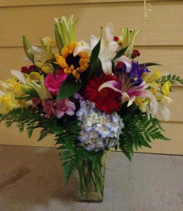 Living Large Mix Arrangement Living Large Mix Arrangement