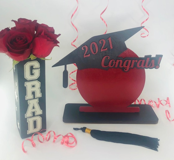 Wooden Graduation Centerpiece