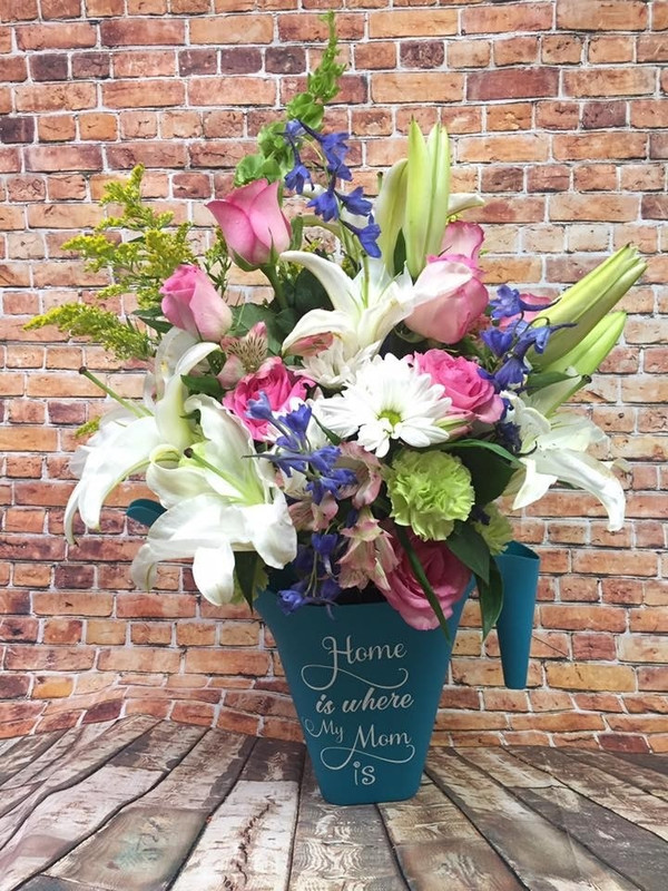 Home is Where My Mom is flower arrangement