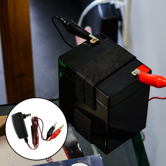 Pipeman Intelligent Automatic 12 Volt Battery Maintainer and Float Charger