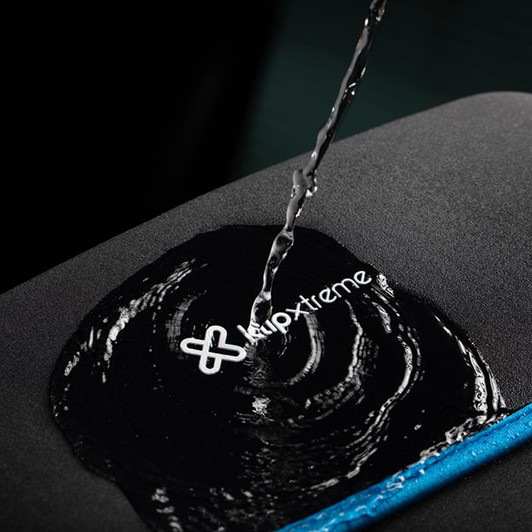 KlipX 15.6" Reversable Blue Black Laptop Sleeve