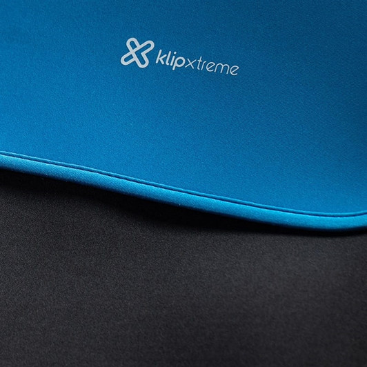 KlipX 15.6" Reversable Blue Black Laptop Sleeve