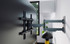 Xtech Articulated tilt and swivel bracket for LED/LCD 37"-90"