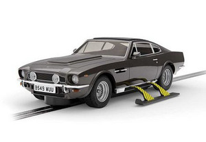 Scalextric 4239 James Bond Aston Martin V8 - The Living Daylights 1/32 Scalextric 4239 James Bond Aston Martin V8 - The Living Daylights 1/32