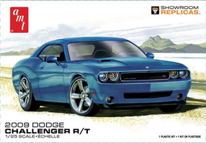 AMT 1117M 2009 Dodge Challenger R/T 1/25
