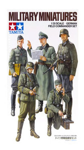 Tamiya 35298 German Field Commander Set 1/35 Tamiya 35298 German Field Commander Set 1/35