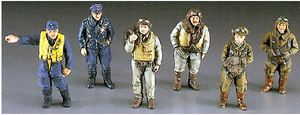 Hasegawa 36007 World War II Pilot Figure Set 1/48 Hasegawa 36007 World War II Pilot Figure Set 1/48
