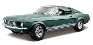 Maisto 31166GRN 1967 Ford Mustang GTA Fastback (Green) 1/18