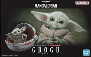 Bandai 5063391 Star Wars The Mandalorian Grogu 1/4 (1/12 Scale Grogu Included)