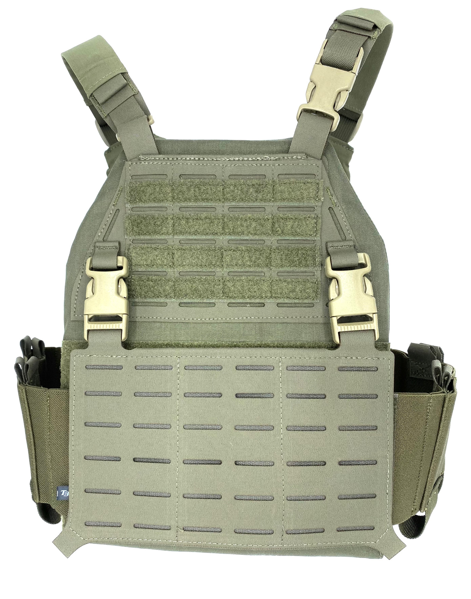 Plate carrier (I know the patches are incorrect I just like to slap them on  there) : r/airsoft