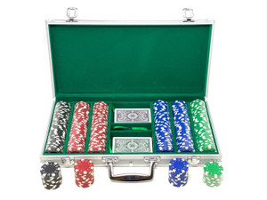 Kem Poker Chip Set: 300 11.5 Gram Dice Chips, Green and Brown Kem Arrow Decks in Aluminum Cas Kem Poker Chip Set: 300 11.5 Gram Dice Chips, Green and Brown Kem Arrow Decks in Aluminum Cas
