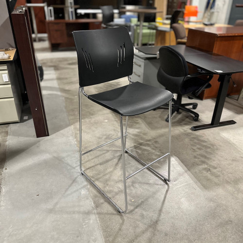 Pre-Owned Bar Height Chair