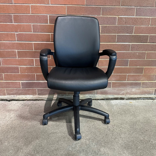 Pre-Owned Offices To Go Executive Chair