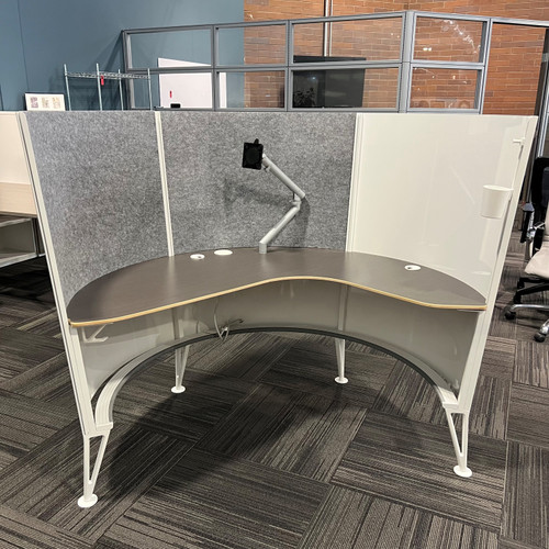 Pre-Owned Herman Miller Prospect Solo