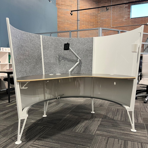 Pre-Owned Herman Miller Prospect Solo