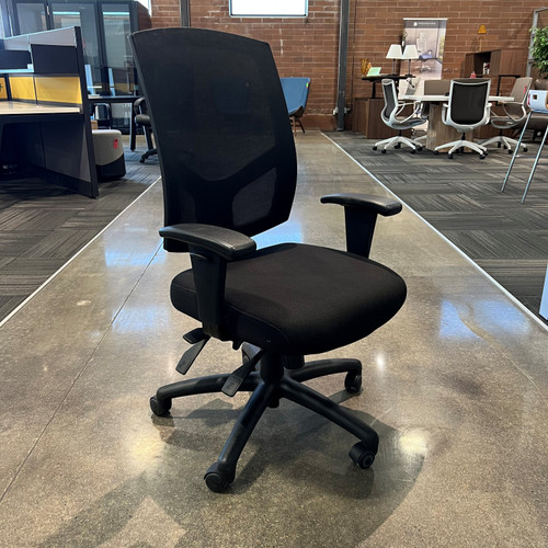 Pre-Owned Offices To Go Mesh Executive Chair
