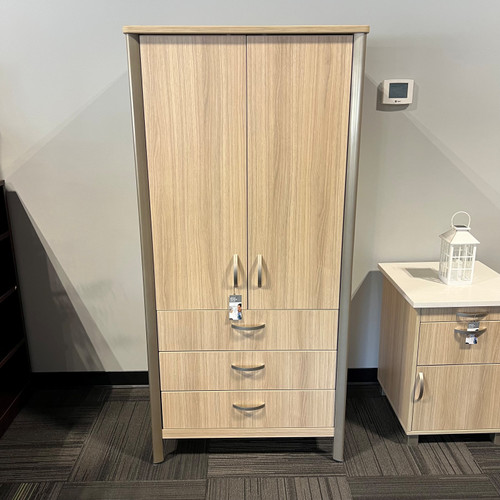 Pre-Owned Global Sonoma Wardrobe