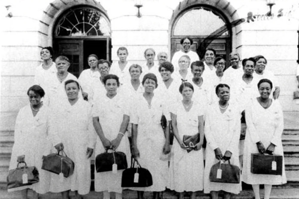 The Importance of Black Midwives & Doulas - Wombilee