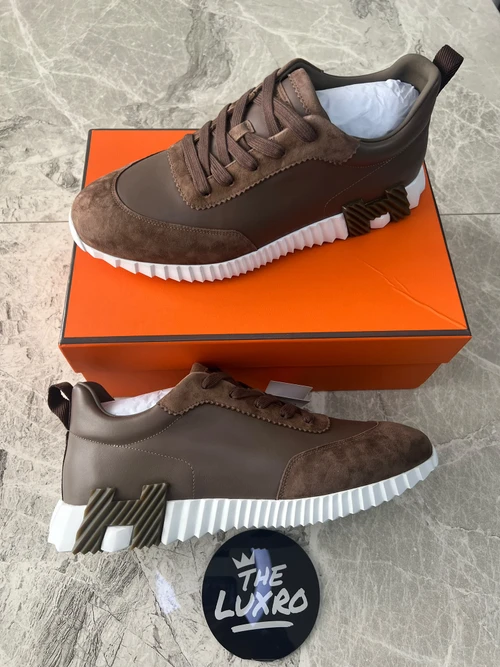 Hmes Bouncing Sneaker Clearance