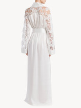 Robe in off-white silk and Leavers lace_1