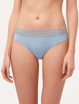 Lace medium brief in azure and blue_1