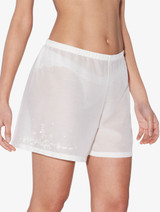 Shorts in off-white cotton voile_1