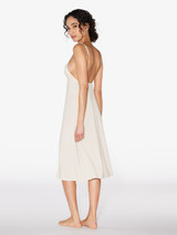 Nightgown in off-white rayon_2