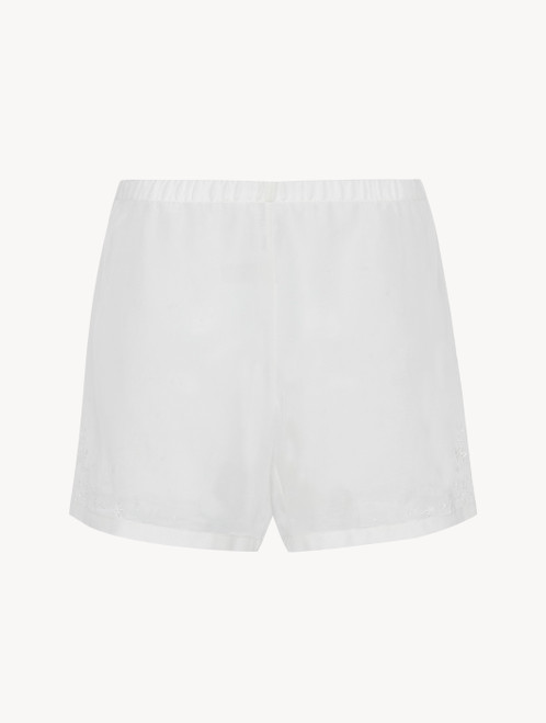 shorts con perlas