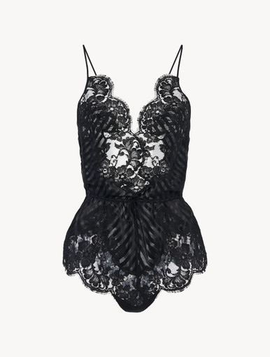 HIRA SQUARE NECK LACE TRIM ROMPER – Mable Clothing