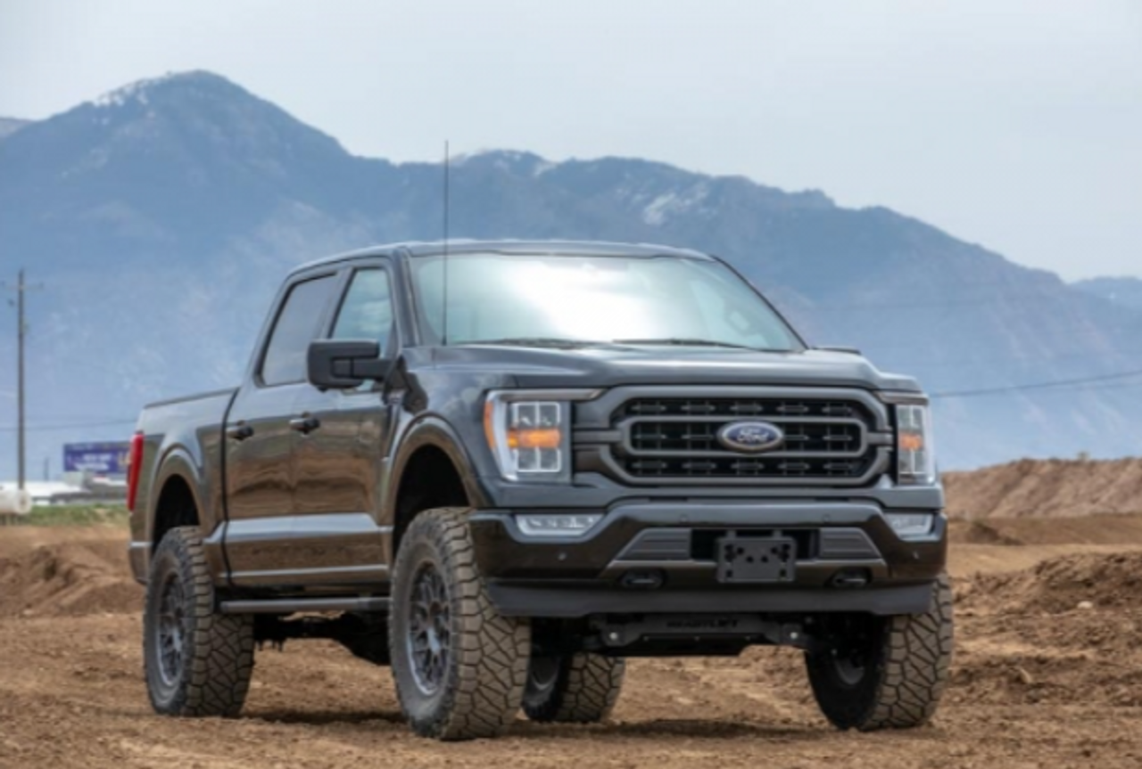Readylift 6" Big Lift Kit With SST3000 Shocks 2021-2022 Ford F-150 (RE44-21600)-In Use View