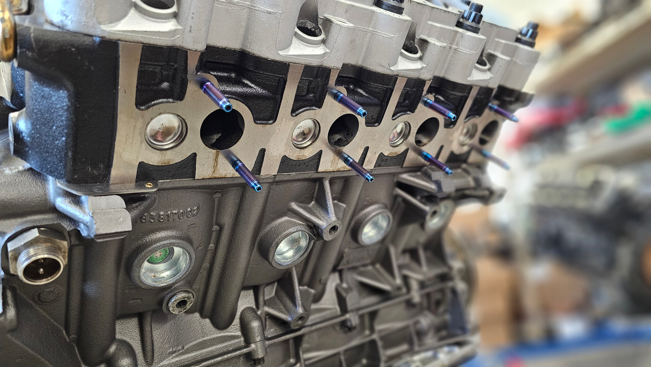 Ford Fe Exhaust Manifold Bolts At Anna Beyers Blog