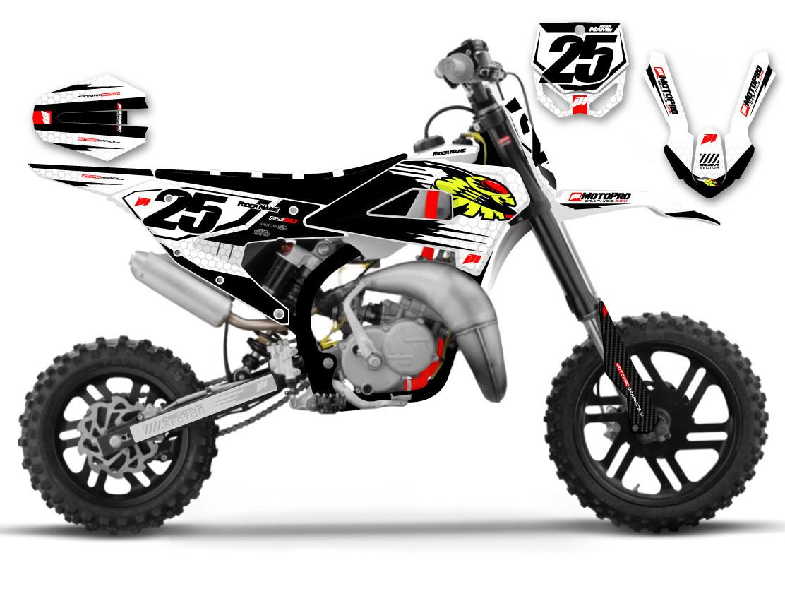 Custom Cobra Hornet White Series Graphics | Motopro Graphics