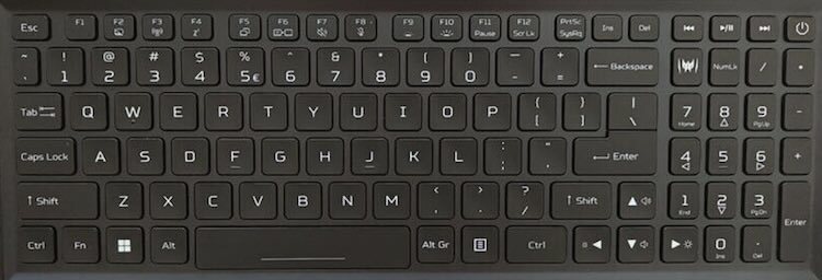 acer-predator-helios-18-keyboard.jpg