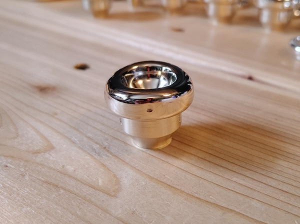 Discounted 64MV Brass Top (blemished2)