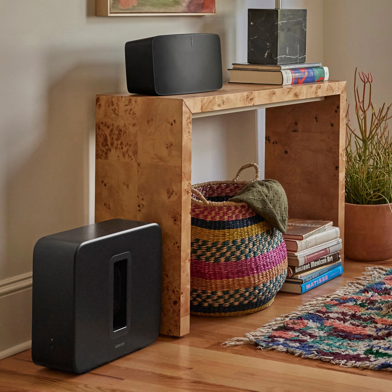 Shop | SONOS SUB Wireless Subwoofer (Gen 4) - Black (SUBG4BLK)