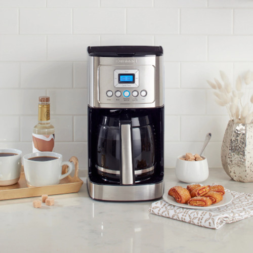 CUISINART DCC3200P1 14 CUP PROGRAMMABLE COFFEEMAKER