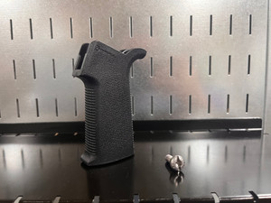 Magpul MOE SL Grip Polymer For AR-15/M4 (Black)